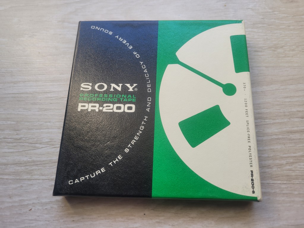 Sony pr-200 5   
